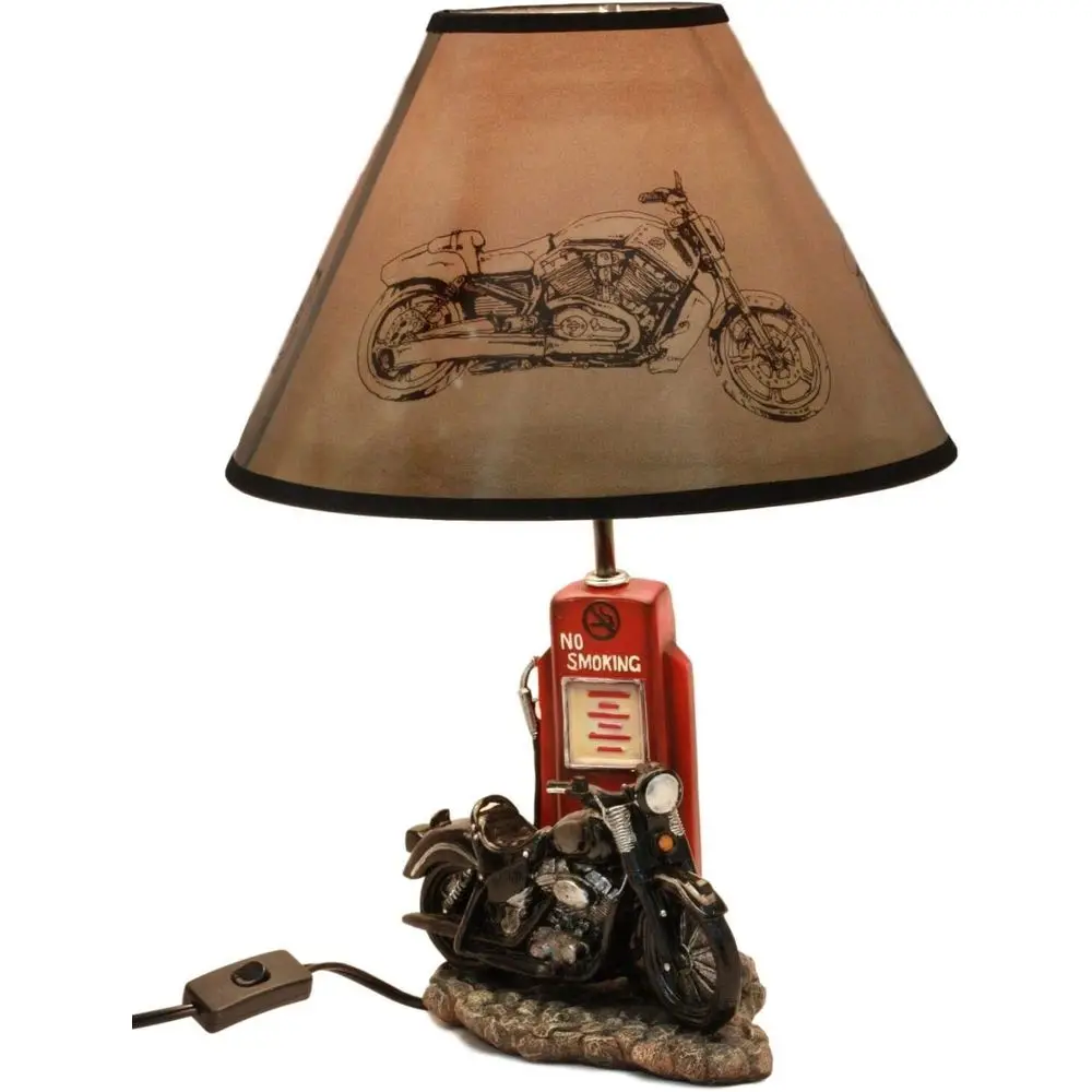 Vintage Lighting Decor - โคมไฟตั้งโต๊ะรูปปั๊มน้ำมันรถมอเตอร์ไซค์สีดำสไตล์วินเทจเรโทร พร้อมโคมไฟ ขนาดสูง 19 นิ้ว ตกแต่งบ้านธีม