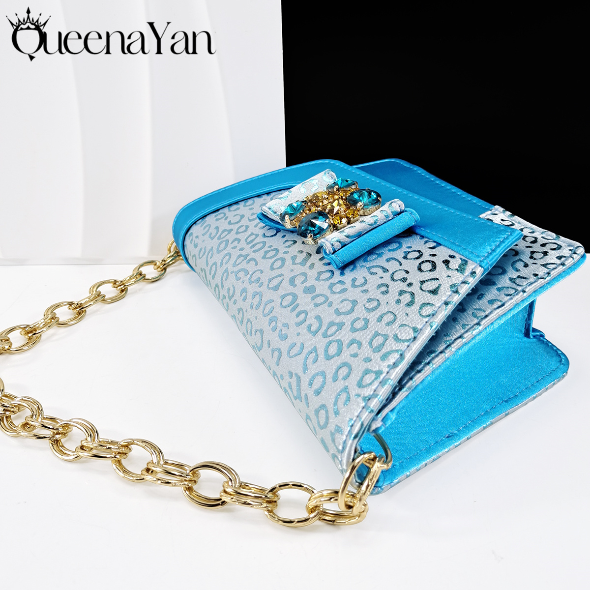 Queena Yan Light Blue Elegant  - Lighting Decoration For Wedding บทวิจารณ์และราคา