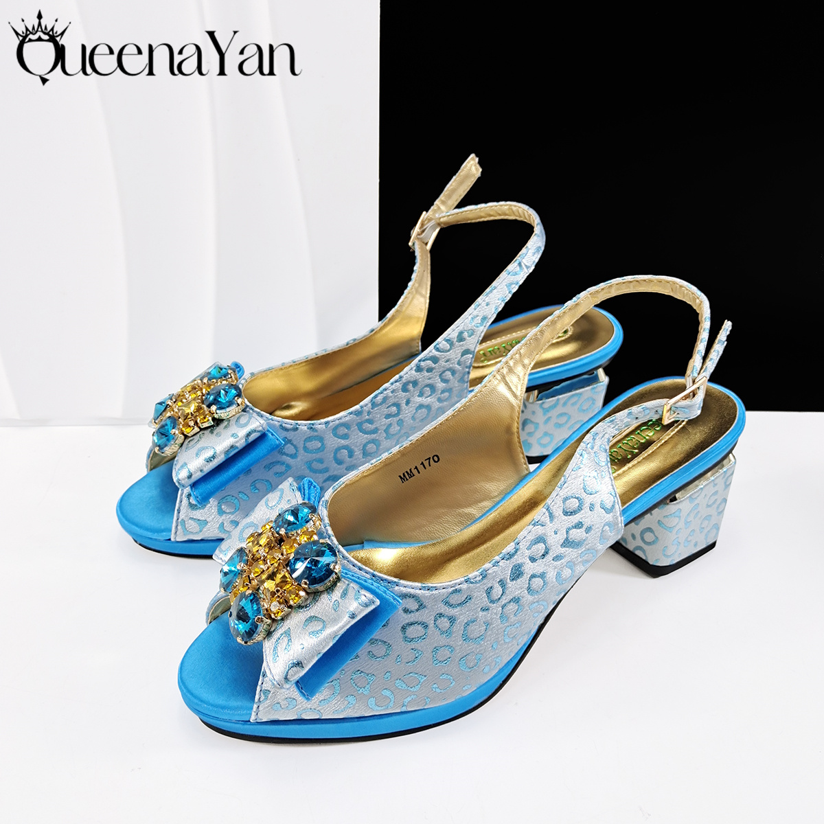 Queena Yan Light Blue Elegant  - Lighting Decoration For Wedding บทวิจารณ์และราคา